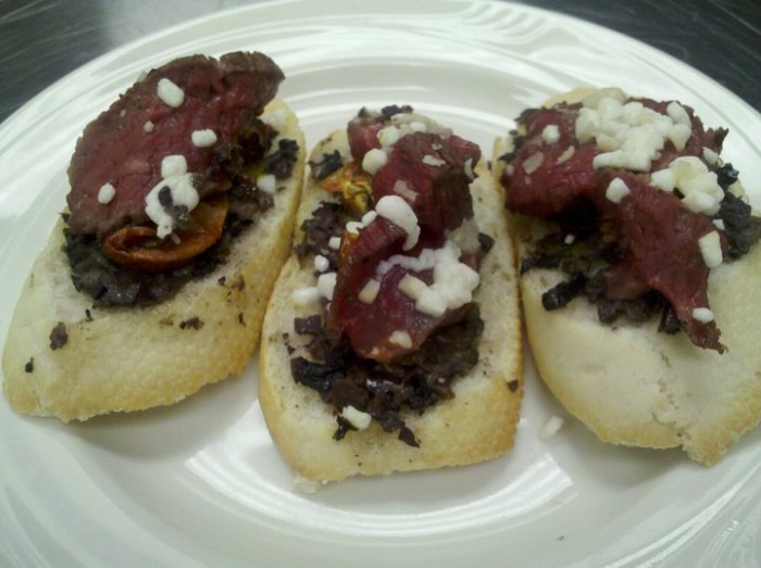 Beef Canape.jpg (67 KB)